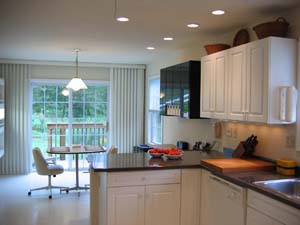 kitchen, toward breakfast area